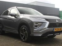 tweedehands Mitsubishi Eclipse Cross 2.4 PHEV Executive | Incl 1 jaar garantie | Trekhaak | 1ste eigenaar! | Dealeronderhouden | 360° camera | Adaptive cruise | Clima | Stoelverwarming voor + achter | Stuurverwarming | Apple carplay | Full LED | Bomvol in de opties |