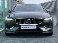 tweedehands Volvo V60 V60 2.0 T8 Twin Engine AWD Inscription Head-up display, Panorama dak, Electr. verstelbare stoelen voor, Harman-Kardon premium audio, Full led, Styling kit Trekhaak semi Elektrisch