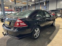 tweedehands Ford Mondeo 1.8-16V Platinum INRUILKOOPJE APK tot 5/2025