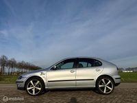 Occasion Seat Leon 125 PK (91 kW) 2001 Grijs Hatchback