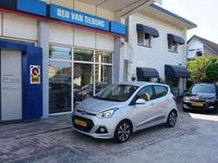 tweedehands Hyundai i10 1.0i Blue 66pk i-Motion Premium STOEL- EN STUURVER