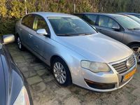 tweedehands VW Passat 1.6 FSI Trendline