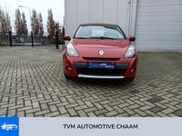 Occasion Renault Clio II Collection 103 PK (75 kW) 2011 Rood Hatchback