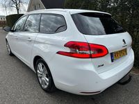 tweedehands Peugeot 308 SW 1.2 PureTech Blue Lease Executive