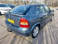 tweedehands Opel Astra 1.6i-16V Pearl