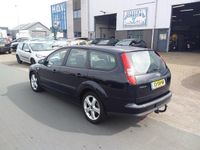 tweedehands Ford Focus Wagon 1.6-16V Futura