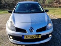 tweedehands Renault Clio 1.2 16V TCE Ripcurl