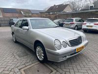 tweedehands Mercedes E240 240 Elegance Select