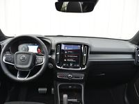 tweedehands Volvo XC40 T5 Recharge 262PK R-Design | Panoramadak | Camera | Stuurverwarming |