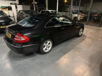 tweedehands Mercedes 320 CLK-KLASSE CoupéElegance Automaat - Schuifdakje