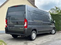 Occasion Opel Movano 165 PK (121 kW) 2023 Grijs Van