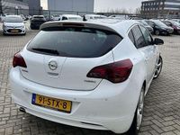 Occasion Opel Astra 140 PK (102 kW) 2012 Wit MPV
