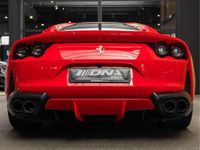 tweedehands Ferrari 812 812 Superfast HELE Carbon Passenger Display6.