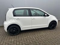 tweedehands VW up! up! 1.0 BMT movemet Lichtmetaal en cruise control