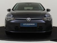 tweedehands VW Golf VIII 1.0 TSI Life | Achteruitrijcamera | Navigatie | Climate control | CarPlay | Adaptieve Cruise control | Draadloze telefoonlader | Sfeerverlichting |