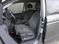 tweedehands VW Touran 1.5 TSI 150pk Comfortline Business | Navigatie | C