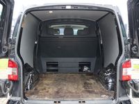 tweedehands VW Transporter 2.0 TDI 140PK * Aut. * DC * Massa vliegwiel hoorbaar * 2x Schuifdeur * Airco..