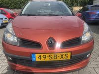 tweedehands Renault Clio 1.6-16V Clima