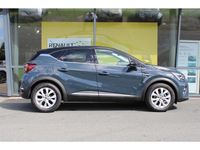 Occasion Renault Captur Intens 101 PK (74 kW) 2021 Twotone bleu marine / noir et SUV