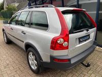 tweedehands Volvo XC90 2.5 T Kinetic Automaat 7 PERSOONS / LEER / ECC / TREKHAAK