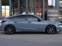 Nieuw Honda Civic Elegance 143 PK (105 kW) 2025 Grijs (metallic) Hatchback
