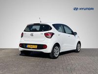 tweedehands Hyundai i10 1.0i Comfort Smart Pack Navigatie Apple Carplay/Android Auto Cruise Control Park. Sensor Airco Rijklaarprijs!