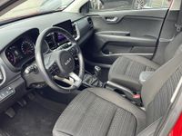 Occasion Kia Stonic 101 PK (74 kW) 2022 Rood SUV