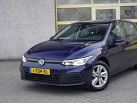Occasion VW Golf VIII Business 131 PK (96 kW) 2020 Blauw Hatchback