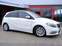 tweedehands Mercedes B180 Ambition Aut. Pano|Leder|Xenon|Navi|LMV