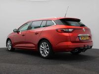 Occasion Renault Mégane GrandTour Intens 140 PK (102 kW) 2019 Rood Stationwagen