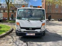 tweedehands Nissan Cabstar dépanneuse 12 mois de garantie