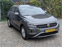 Occasion VW T-Roc Business 110 PK (80 kW) 2023 Grijs SUV