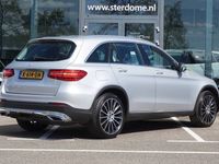 tweedehands Mercedes GLC350 4MATIC Ambition l AIRMATIC (Luchtvering) l LED High Performance l Head Up l Distronic Plus l Stoelverwarming l Wegklapbare trekhaak l Comand l Camera l PTS l Airconditioning l Elektrisch bedienbare achterklep l Actie...