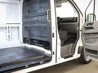 Occasion VW Crafter Highline 140 PK (102 kW) 2024 Wit Van