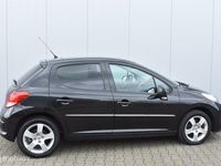 tweedehands Peugeot 207 1.6i Allure 2011 Zwart Clima Cruise 1/2 Leder Pano 16" LMV PDC Privacyglass