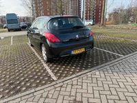 Occasion Peugeot 308 119 PK (87 kW) 2011