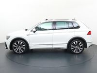 tweedehands VW Tiguan 1.5 TSI ACT Highline Business R | 150 PK | Automaat | Apple CarPlay / Android Auto | Trekhaak ( wegklapbaar) | Elektrisch bedienbare achterklep | Elektrisch bedienbaar panoramadak | Lichtmetalen velgen 20 "| Volledig digitaal instrumente