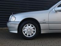 Occasion Mercedes C240 Elegance 170 PK (125 kW) 1997 Grijs Sedan