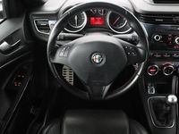 tweedehands Alfa Romeo Giulietta 1.4 T Executive | Leder | PDC | Navigatie | Climate control