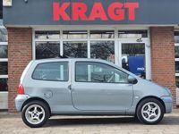 tweedehands Renault Twingo Authentique 1.2 59 pk - schuifdak - stuurbekrachti