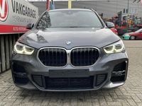 tweedehands BMW X1 xDrive25e Executive Edition M Sport 18"/Trekhaak/Stoelverwarming/Sportstoelen/Elektrische Klep/LED/DAB/Navigatie/PDC