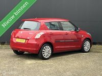 Occasion Suzuki Swift Exclusive 94 PK (69 kW) 2012 Rood Hatchback