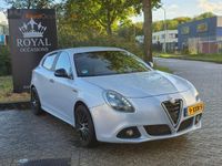 Occasion Alfa Romeo Giulietta Exclusive 170 PK (125 kW) 2014 Wit Hatchback