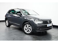 tweedehands VW Tiguan 1.5 TSI 150PK DSG-7 Life + | TREKHAAK | NAVI BY APP | ALCANTARA | CAMERA