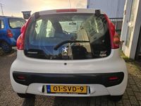 Occasion Peugeot 107 68 PK (50 kW) 2012 Wit Hatchback