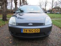 Occasion Ford Fiesta Celebration 69 PK (50 kW) 2003 Grijs Hatchback