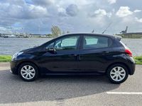 tweedehands Peugeot 208 1.2 PureTech Blue Lion