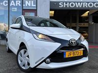 tweedehands Toyota Aygo 1.0 VVT-i x-play*Automaat*Camera*Cruise*NAP!