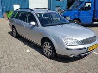 tweedehands Ford Mondeo Mondeo 1.8-16V First EditionAIRCO