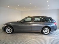 tweedehands BMW 320 320 Touring i Corporate Lease Executive